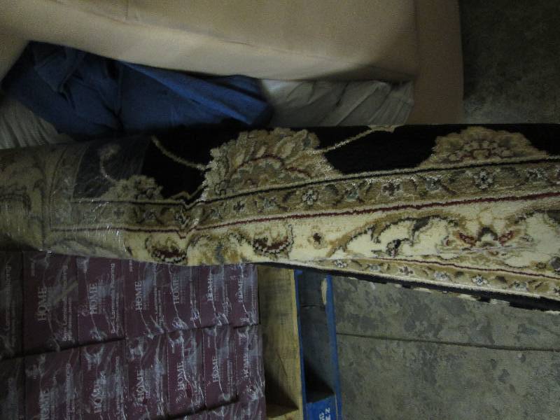 lot 203 image: Home Dynamix Bazaar Floral Heirloom...