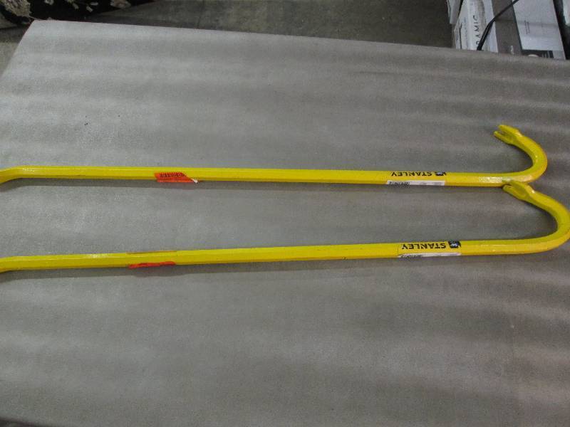 lot 212 image: Lot of 2 Stanley 36 inch Wrecking B...