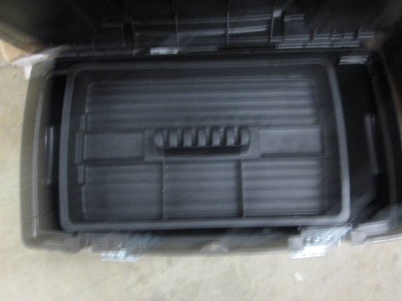 lot 230 image: Husky 22 in. Tool Box with New Meta...