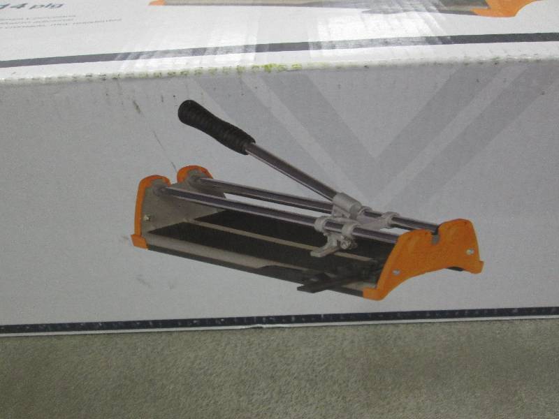 lot 233 image: HDX 14 in. Rip Ceramic Tile Cutter ...