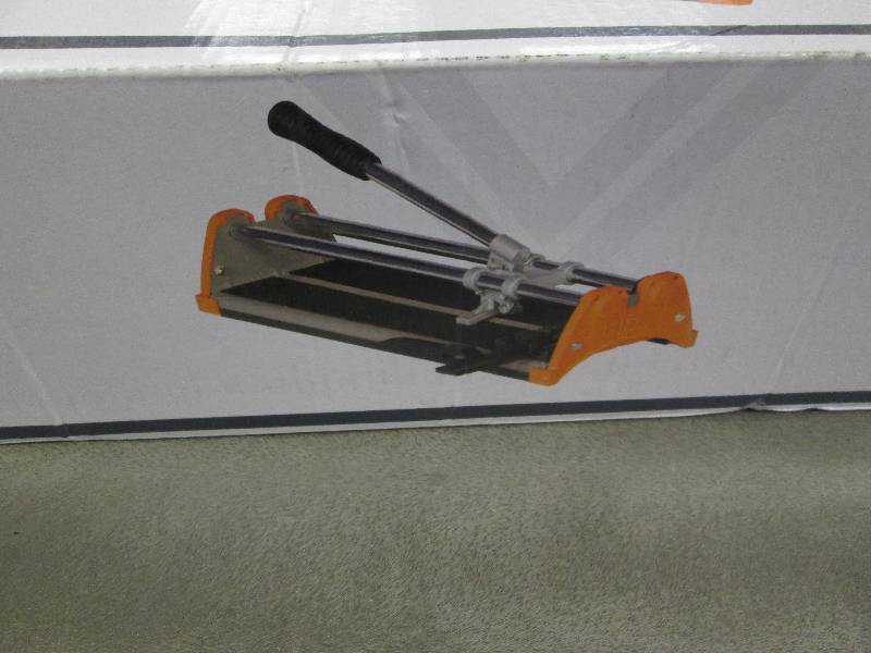 lot 234 image: HDX 14 in. Rip Ceramic Tile Cutter ...