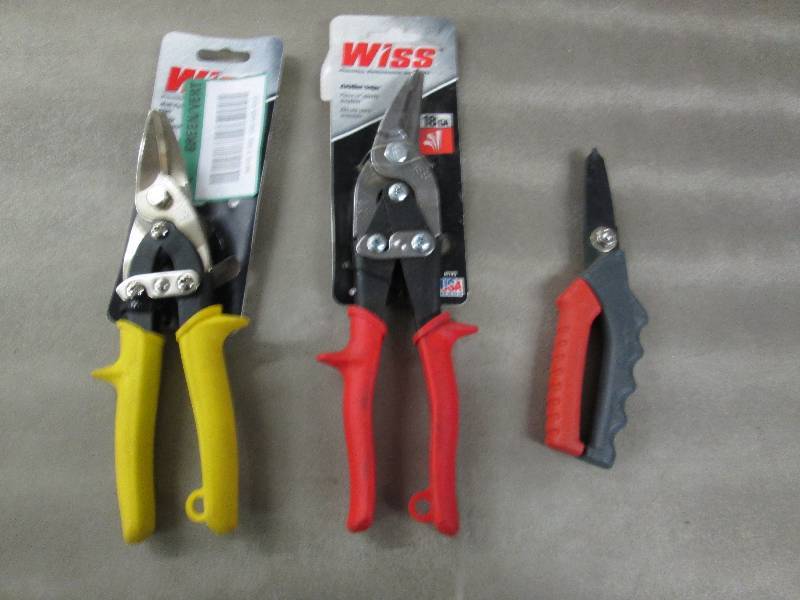 lot 278 image: 3 Assorted Snips...