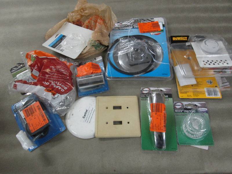 lot 296 image: Assorted Lot including plumbing & e...