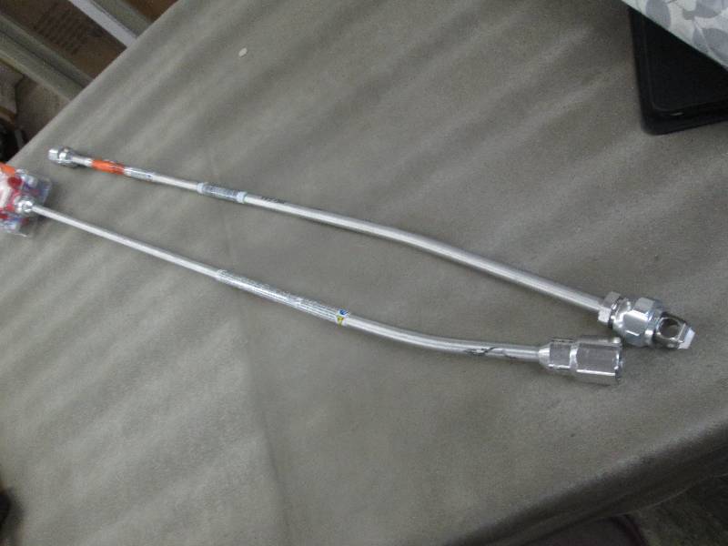 lot 325 image: Lot of 2 Graco 30 inch Tip Extensio...