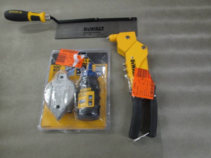 lot 330 image: Stanley Swivel-Head Manual Riveter ...