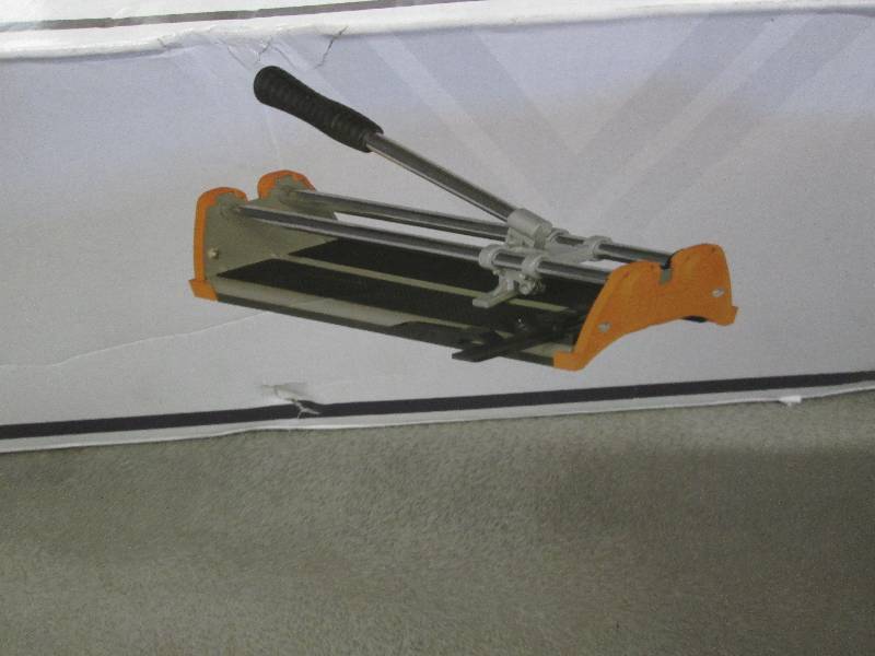 lot 361 image: HDX 14 in. Rip Ceramic Tile Cutter ...