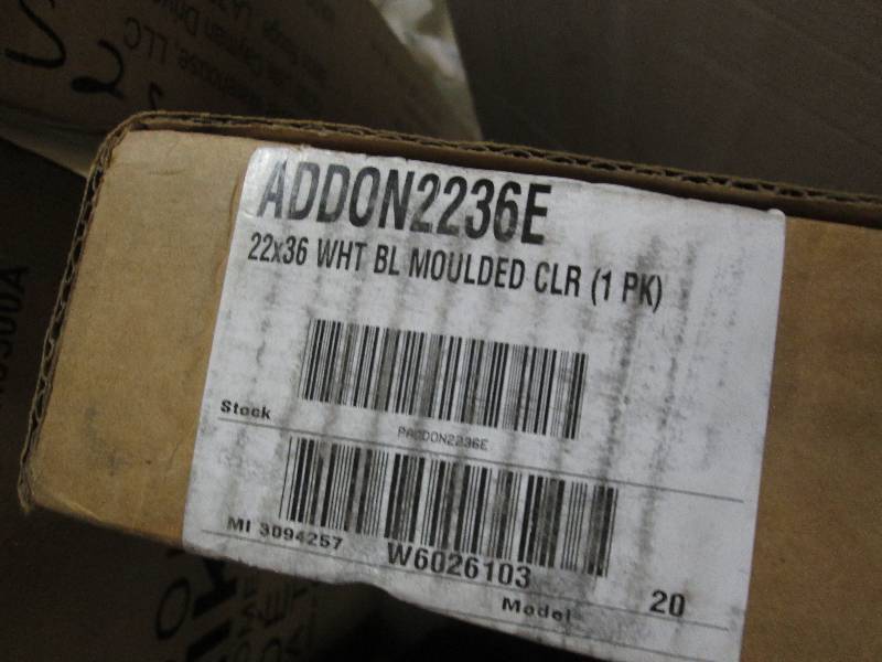 lot 393 image: ODLWhite Cordless Add On Enclosed A...