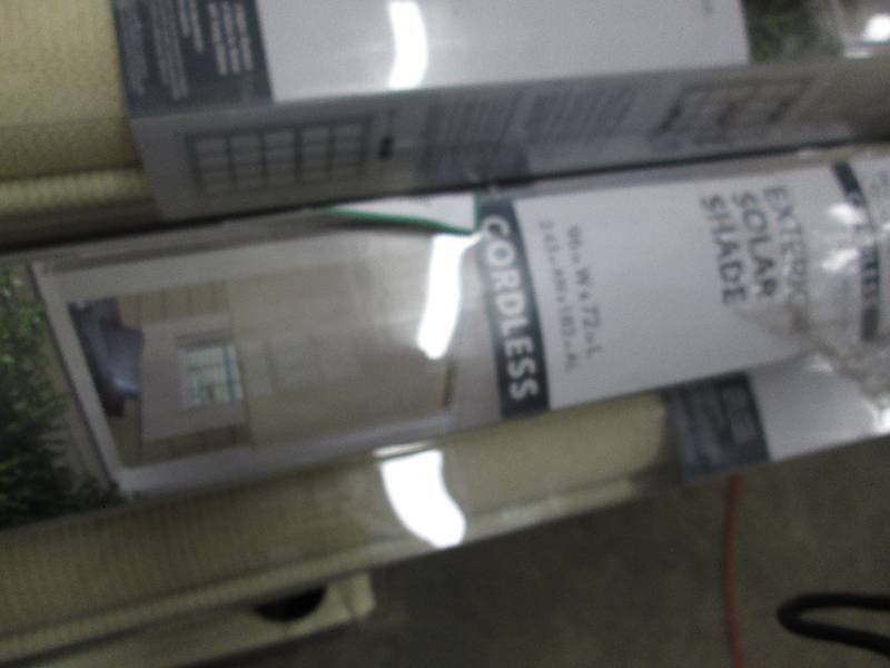 lot 411 image: Cream Cord-Free Easy Lift Spring Ac...