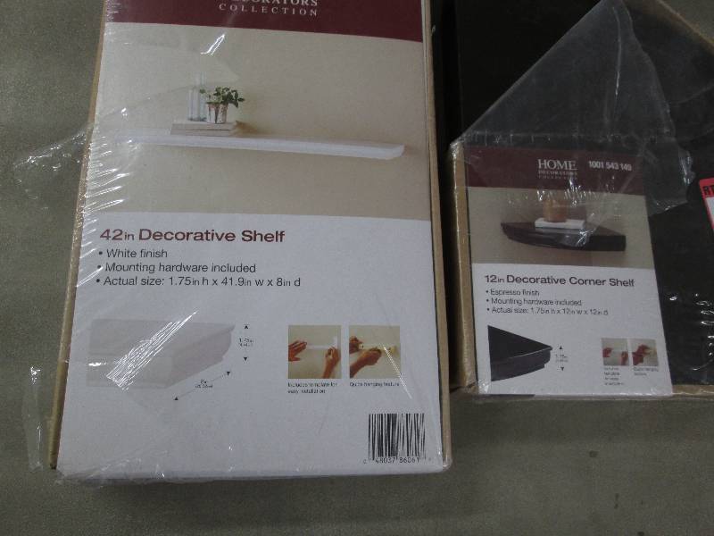 lot 422 image: Home Decorators Collection Corner S...