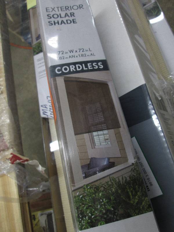lot 425 image: Coffee Cord-Free Easy Lift Spring A...