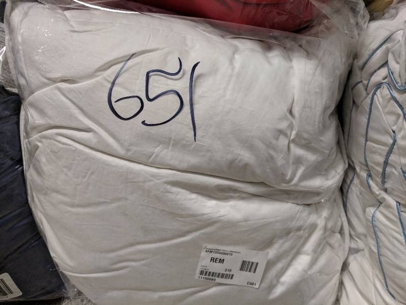 Grand Hotel Naples 700 Thread Count Goose Down Comforter - FullQueen