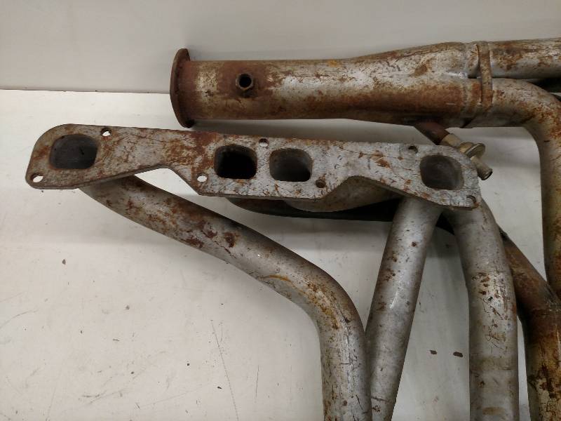 lot 62 image: 1967 Chevelle SBC Headers, Brodix B...