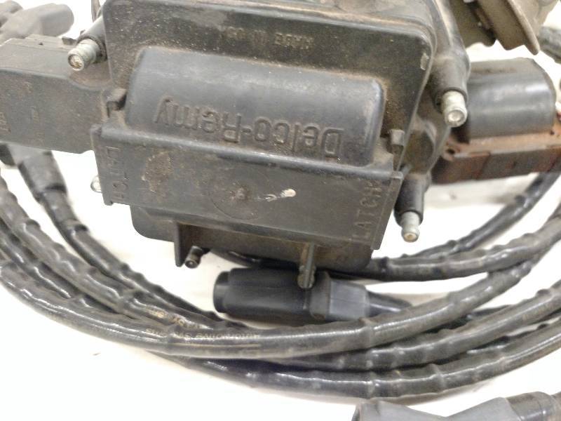 lot 72 image: SBC Distributor, Coil, Accel HEI Su...
