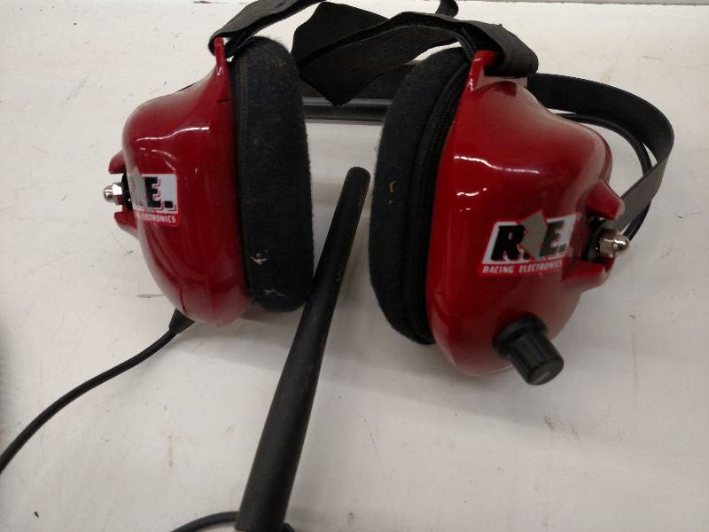 lot 88 image: Racing Electronics Headset & Scanne...