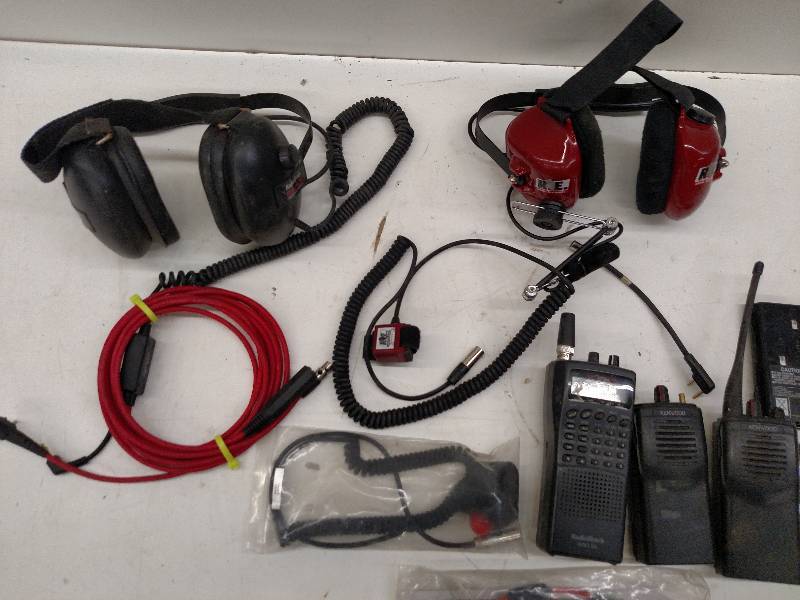 lot 91 image: Asstd Headsets, Scanner, 2-Way Rad...