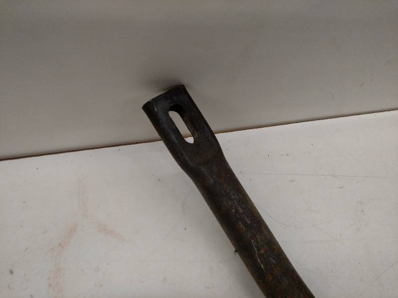lot 117 image: 1 38 Tubular Sway Bar...