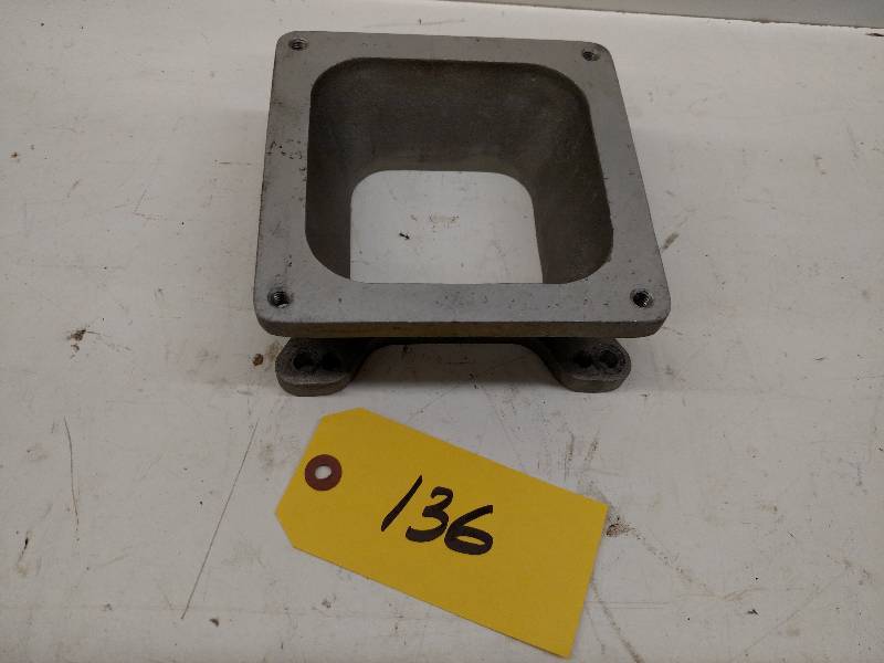 lot 136 image: 2 Adaptor, Holley Dominator to Hol...