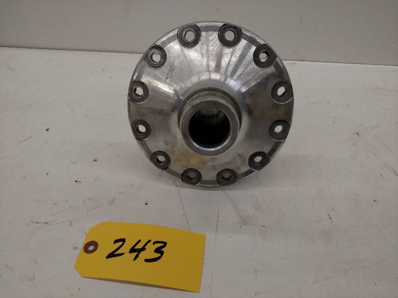 lot 243 image: Aluminum Quick Change Spool, 31 Spl...