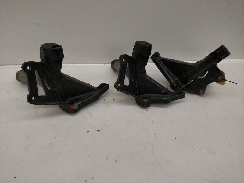 lot 244 image: (3) W-5 Spindles, R & (2) L...