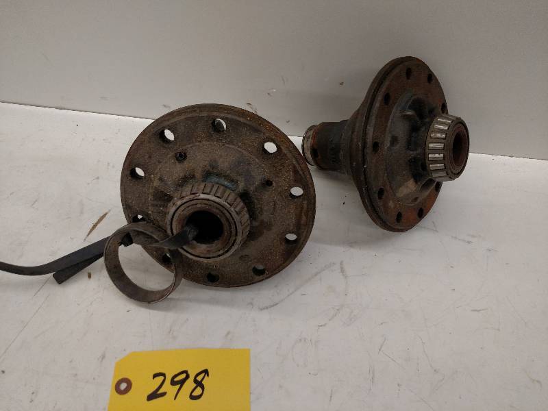 lot 298 image: (2) Ford 9 Mini Spool & Carrier, 2...