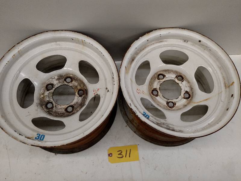 lot 311 image: (2) Bassett 15x8 Inertia Rims, 4 B...