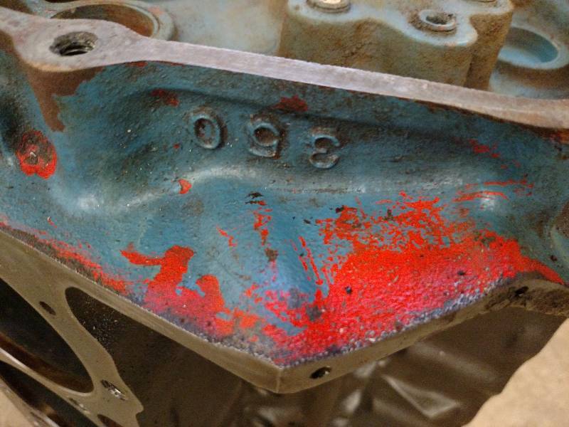 lot 326 image: Chev. 350 SB Block, Bore 4.030, Cas...