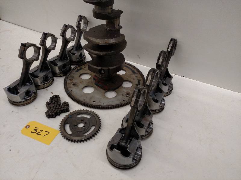 lot 327 image: Chev. 350 Balanced Rotating Assembl...