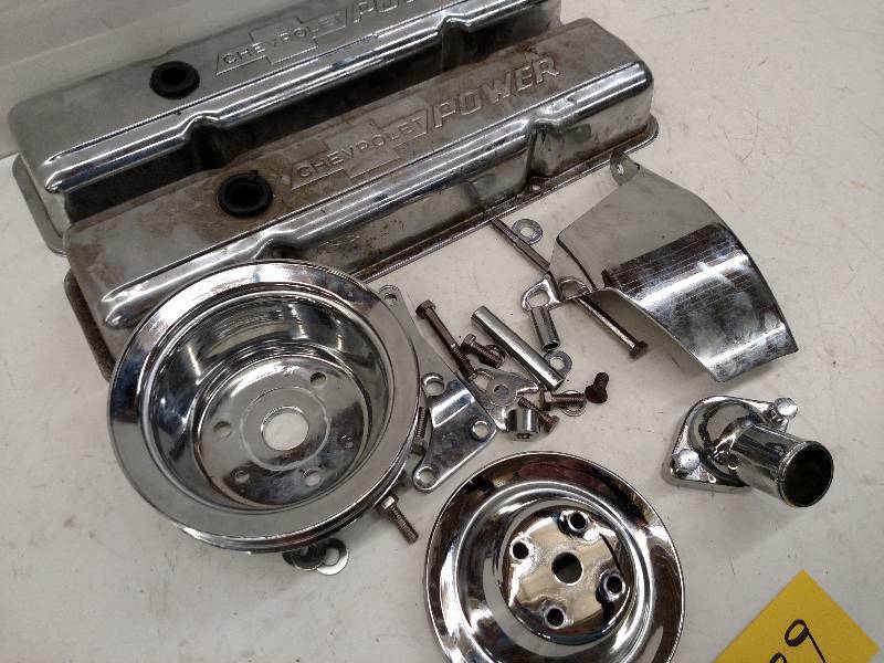 lot 329 image: SBC Chrome Kit...