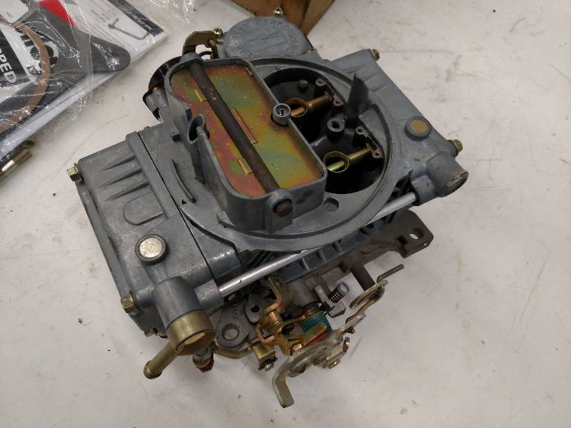 lot 332 image: Holley 600 4 bbl Carb, Electric Cho...