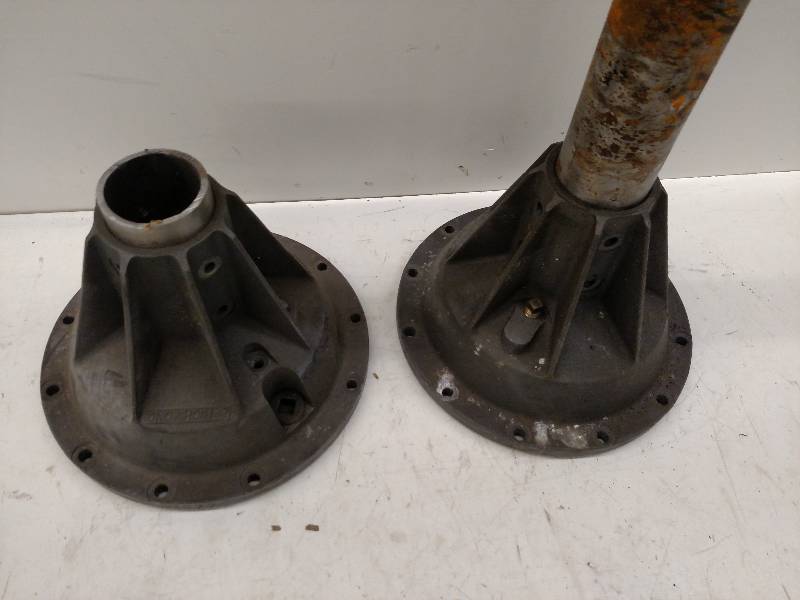 lot 340 image: (2) Richmond Quick Change 8 Rib Magnesium Bells