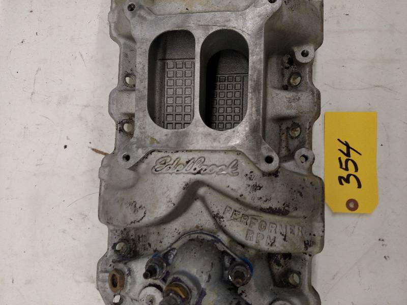 lot 354 image: Edelbrock Performer RPM SBC Aluminu...