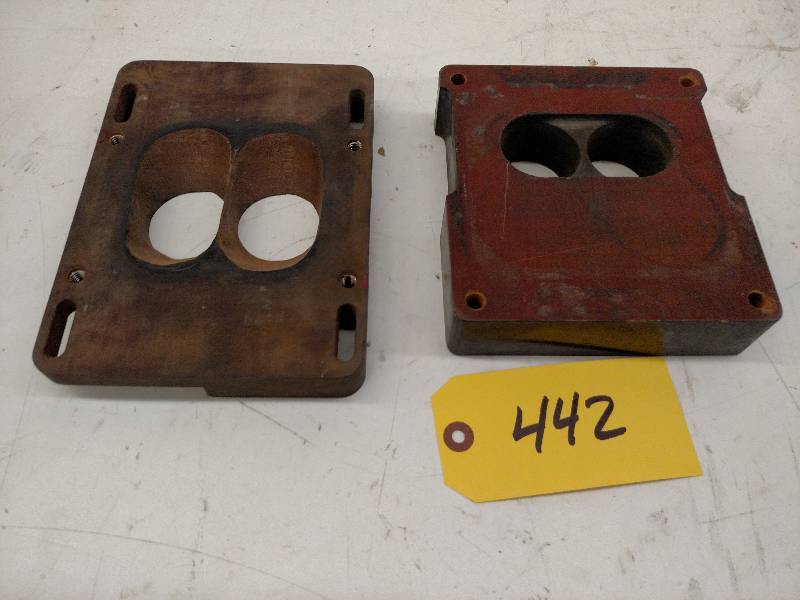 lot 442 image: (2) Holley 4 bbl. To Holley 2 bbl. ...