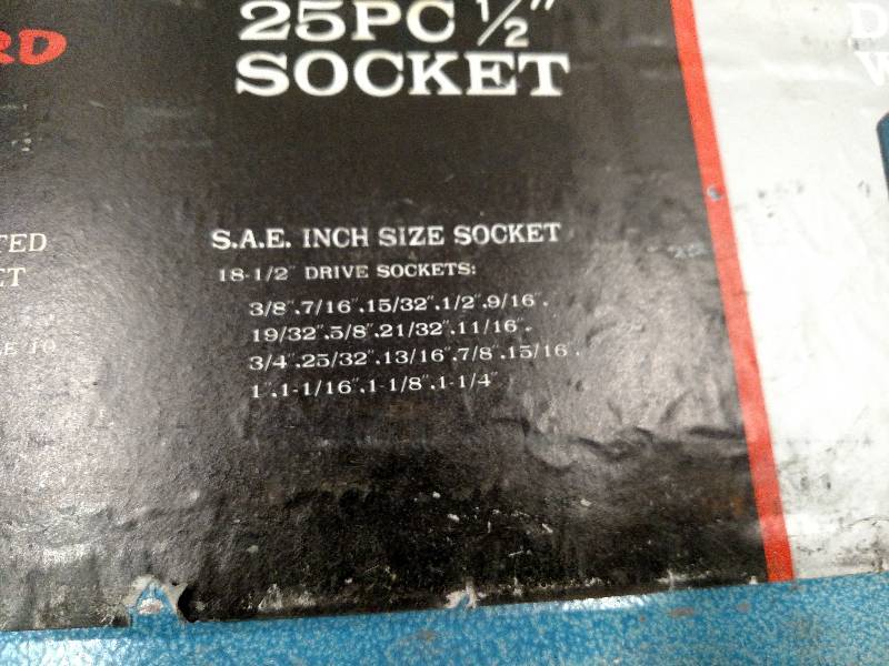 lot 463 image: 12 Socket Set...