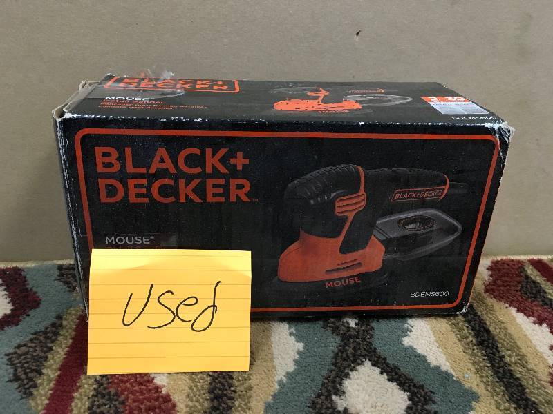 lot 86 image: Black & Decker 1.5 Amp Mouse Detail Sander in working conditions