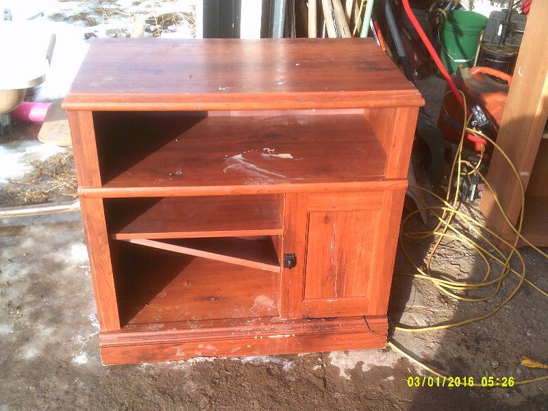 30TALL 32 LONG CABNET