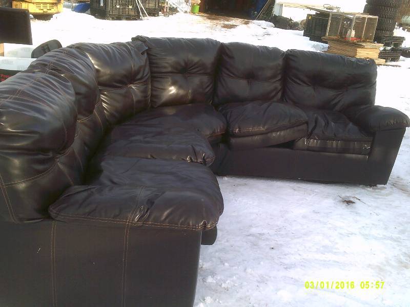 2 PC LEATHER WRAP AROUND COUCH