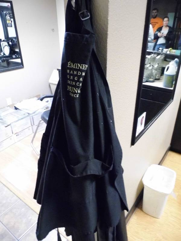 lot 4 image: Assorted Aprons