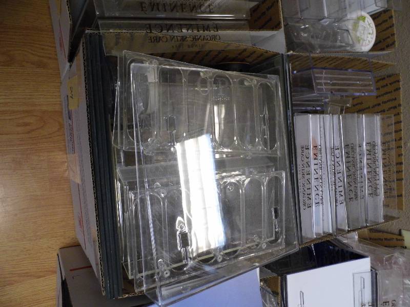 lot 24 image: 2 Boxes of Acrylic Displays
