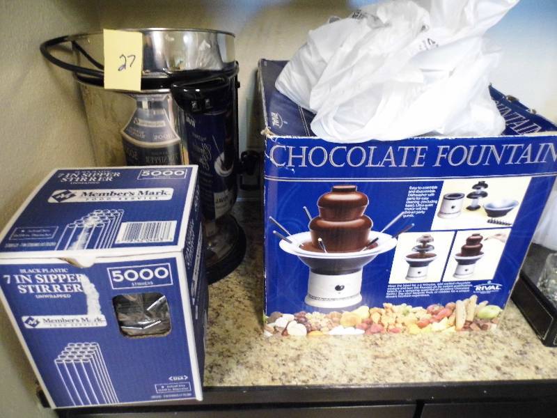 lot 27 image: Chocolate Fountain - Coffee Makers
