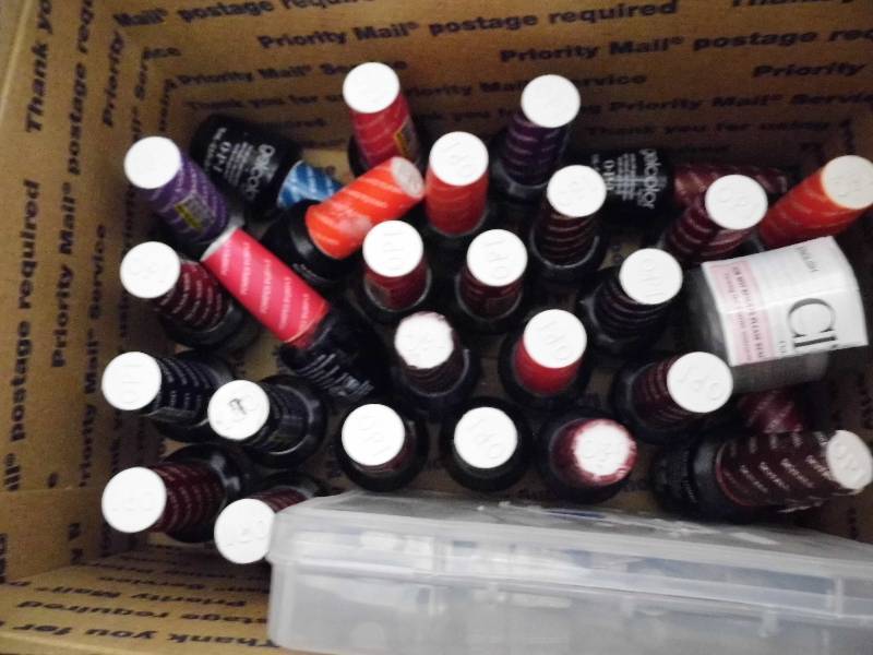 lot 36 image: Assorted Gel Nail Polish