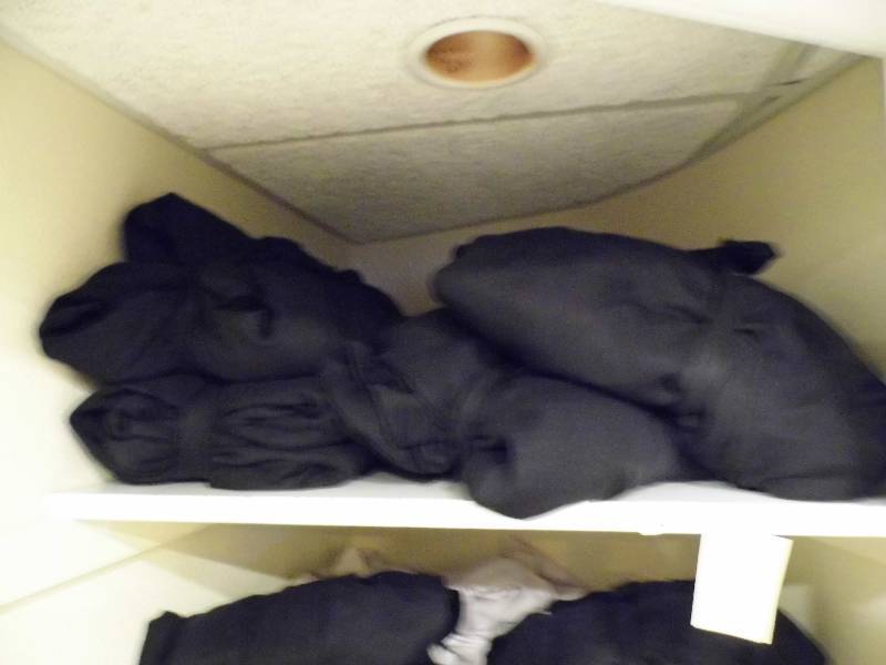 lot 60 image: Assorted Spa Robes