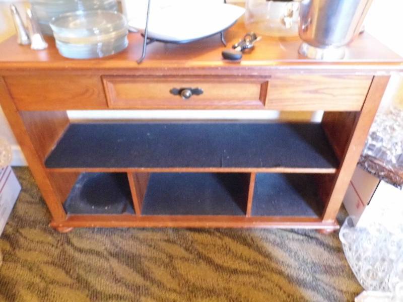 lot 64 image: Cabinet  Buffet