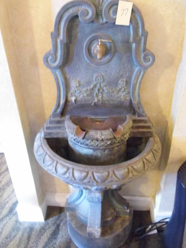 lot 77 image: Fountain