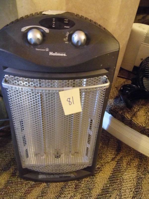 lot 81 image: Holmes Heater