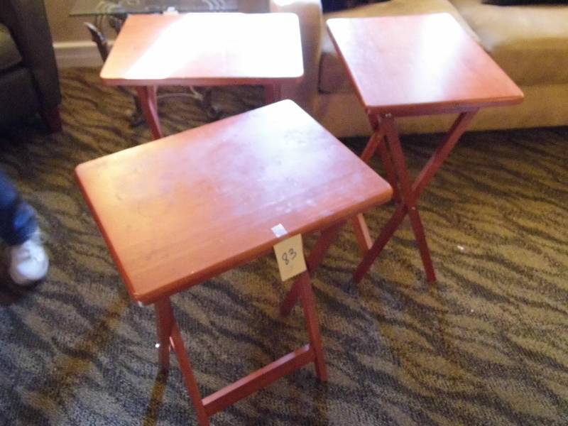 lot 83 image: Lot of 3 TV Trays