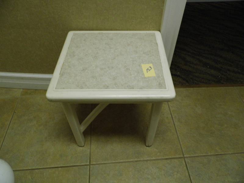 lot 153 image: Table