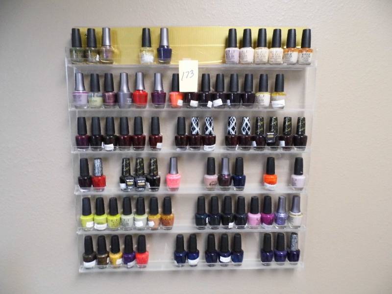 lot 173 image: Nail Polish wDisplay Rack