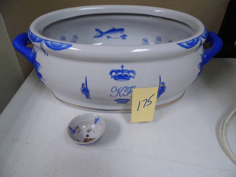 lot 175 image: Kerstin Florian Pedicure Bowl