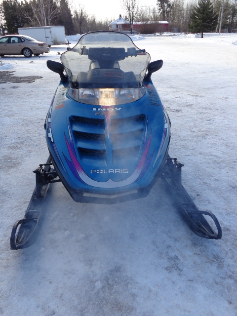 lot 1 image: 1998 Polaris  Snowmobile