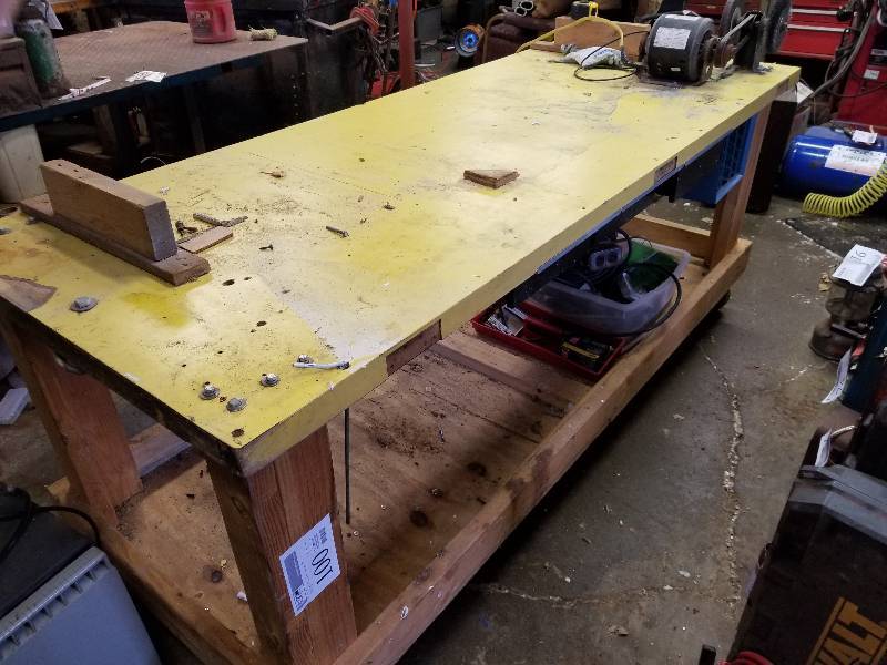 lot 100 image: Rolling Shop Table w Grinder